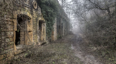 Festung Metz - Feste Friedrich Karl - Rundgang durch die Festung Festung Metz - Feste Friedrich Karl - Rundgang durch die Festung