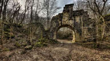 Feste Kronprinz - deutsche Panzerfestung bei Metz Feste Kronprinz - deutsche Panzerfestung bei Metz