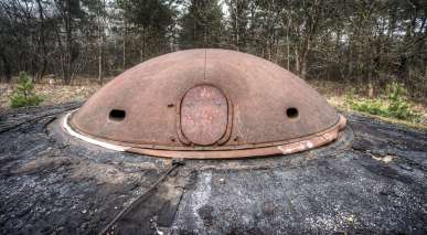 Frankreich - Festungen rund um Metz - Panzerturm des Artilleriewerks der Feste Lothringen Frankreich - Festungen rund um Metz - Panzerturm des Artilleriewerks der Feste Lothringen