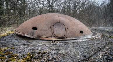 Frankreich - Festungen rund um Metz - Panzerturm des Artilleriewerks der Feste Lothringen Frankreich - Festungen rund um Metz - Panzerturm des Artilleriewerks der Feste Lothringen