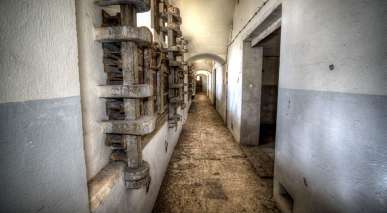 Frankreich - Deutsche Festungen rund um Metz - Feste Lothringen - Infanteriewerk I - Zentraler Versorgungsgang des Infanteriewerks I der Feste Lothringen Frankreich - Deutsche Festungen rund um Metz - Feste Lothringen - Infanteriewerk I - Zentraler Versorgungsgang des Infanteriewerks I der Feste Lothringen