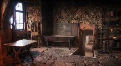 Mittelalterliche Burg Ronneburg in Hessen (Deutschland) Mittelalterliche Burg Ronneburg in Hessen (Deutschland)