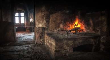 Mittelalterliche Burg Ronneburg in Hessen (Deutschland) Mittelalterliche Burg Ronneburg in Hessen (Deutschland)
