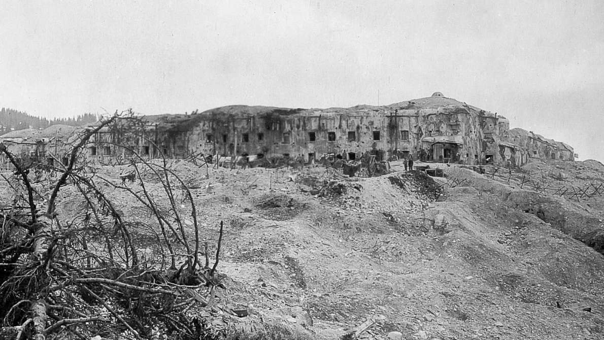 Werk Verle - Panzerfestung von Österreich-Ungarn während des Ersten Weltkriegs