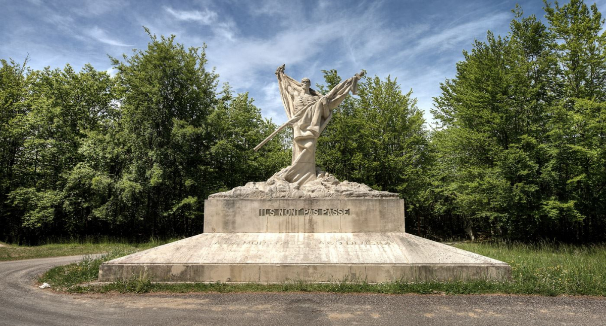 Monument - Mort Homme - Toter Mann - Verdun