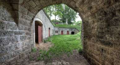 Fort Jouy-sous-les-Côtes - Festung in Frankreich bzw. der Barrière de Fer Fort Jouy-sous-les-Côtes - Festung in Frankreich bzw. der Barrière de Fer