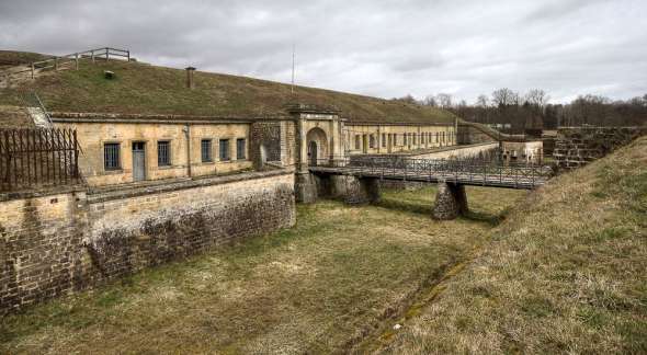 Barrière de Fer - Épinal - Fort de Uxegney Barrière de Fer - Épinal - Fort de Uxegney
