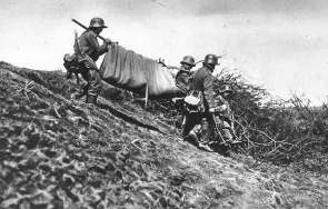 Quelle: Der Weltkrieg im Bild, George Soldan, Berlin-Oldenburg, 1926 Quelle: Der Weltkrieg im Bild, George Soldan, Berlin-Oldenburg, 1926